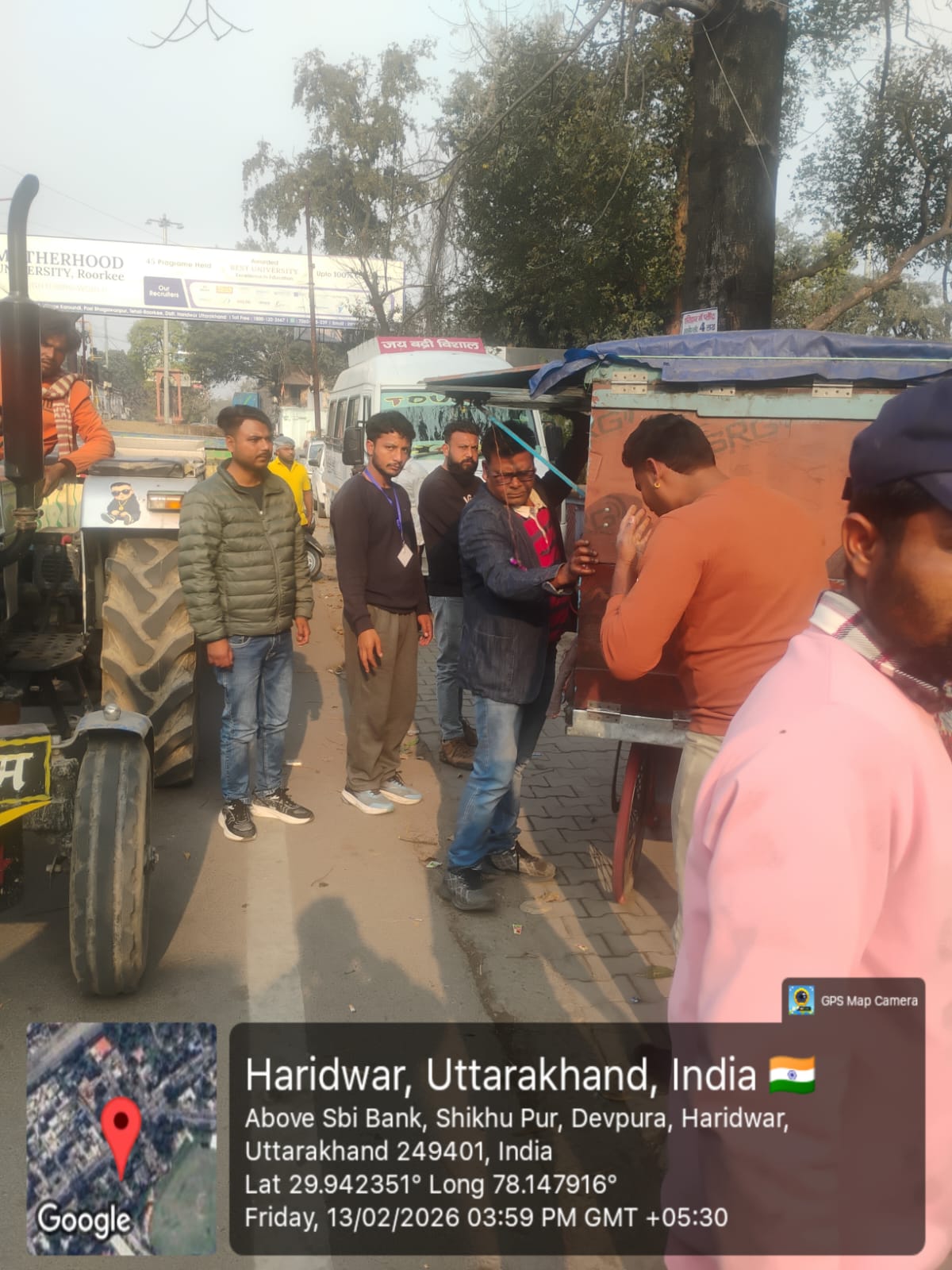 नगर निगम हरिद्वार द्वारा किया गया आज अतिक्रमण मुक्त शहर नगर निगम की टीम के द्वारा देवपुरा चौक से लेकर ऋषिकुल तक चलाया गया  अतिक्रमण अभियान