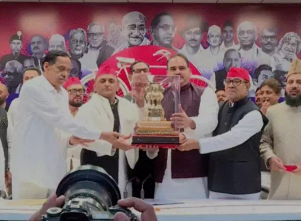 नसीमुद्दीन सिद्दीकी सपा में: अखिलेश ने किया स्वागत!