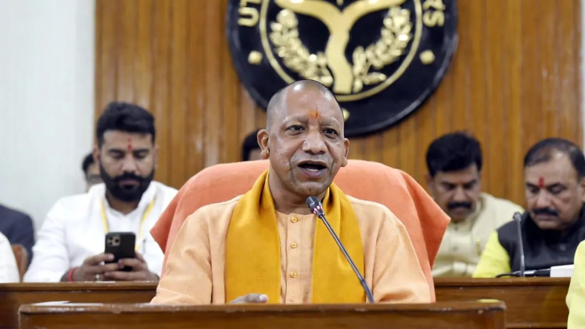 यूपी में शिक्षामित्र-अनुदेशक और आंगनवाड़ी-आशा कार्यकर्ताओं के मानदेय बढ़ाने की घोषणा