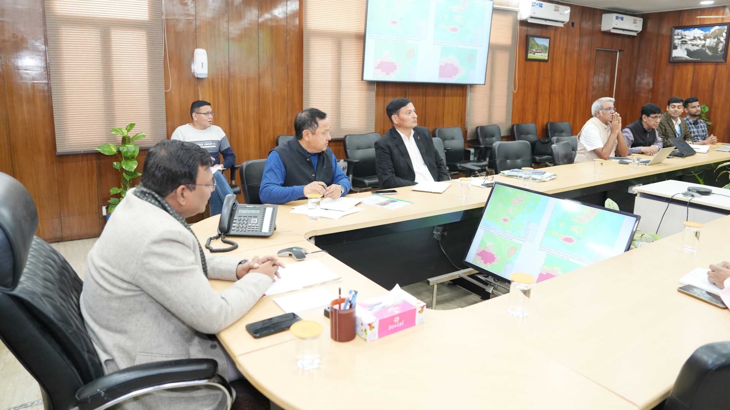 श्री बद्रीनाथ कॉरिडोर विकास कार्यों में पारिस्थितिकी संतुलन हेतु वैज्ञानिक अध्ययन को मिला महत्व