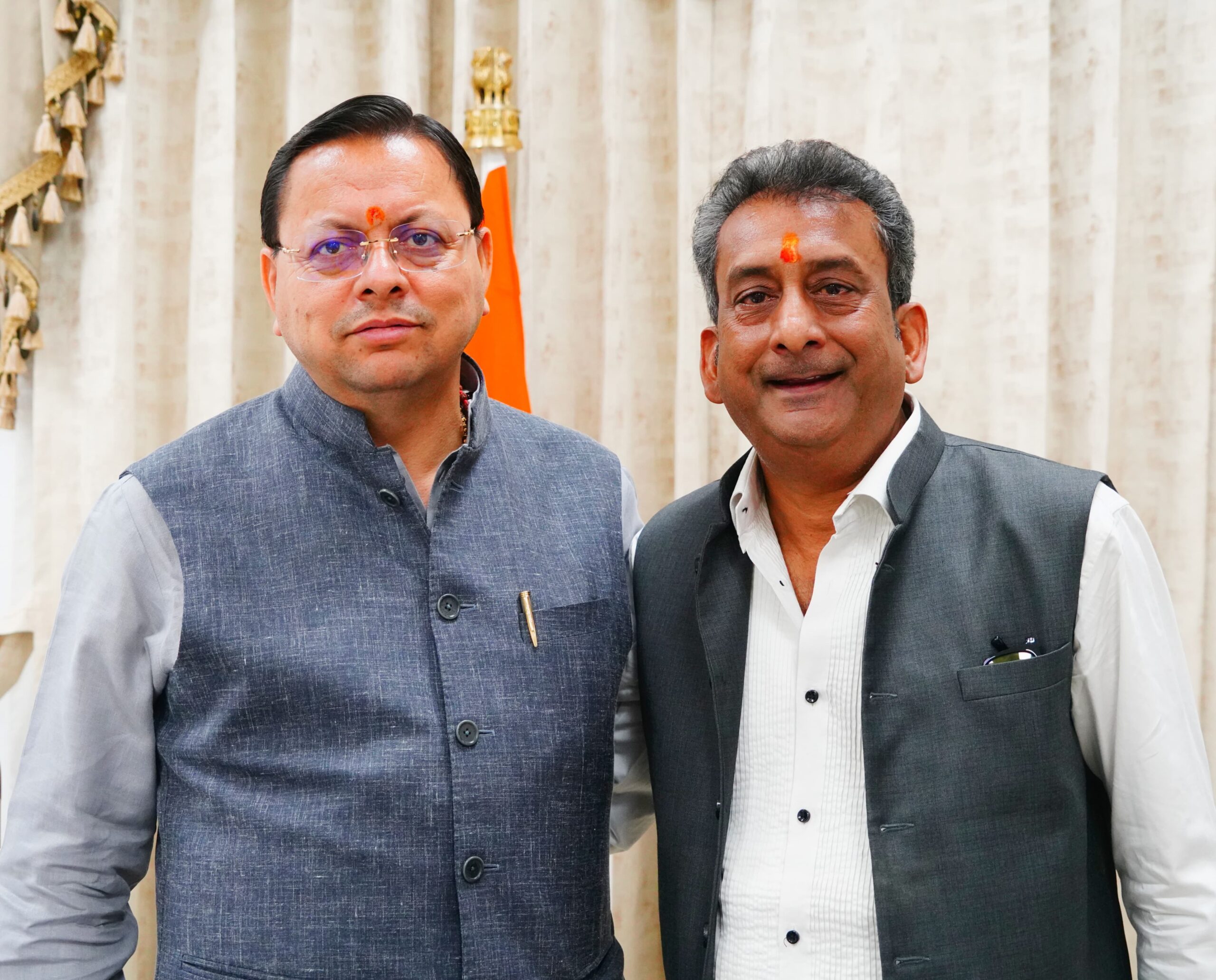 मुख्यमंत्री श्री पुष्कर सिंह धामी से आज मुख्यमंत्री आवास में अभिनेता श्री हेमंत पांडे ने शिष्टाचार भेंट की।