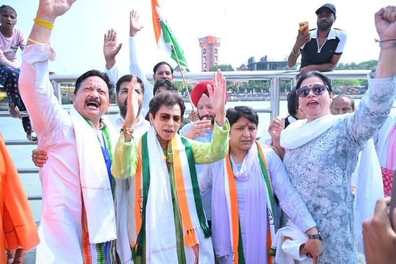 आज माननीय प्रदेश प्रभारी कुमारी सैलजा जी के नेतृत्व में हरिद्वार में कांग्रेसजनों के साथ “वोट बचाओ–देश बचाओ मार्च”